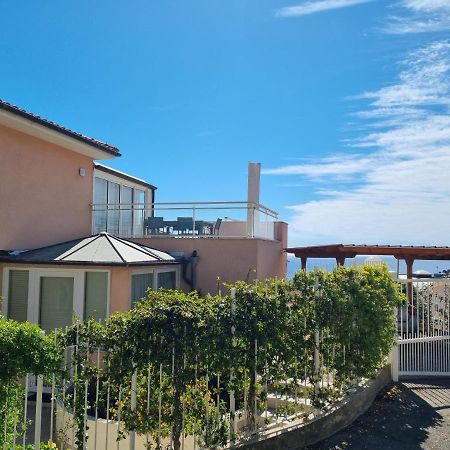 Dernier Etage D'Une Maison Rocabruna Exterior foto
