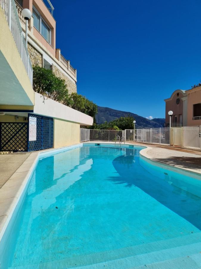 Dernier Etage D'Une Maison Rocabruna Exterior foto